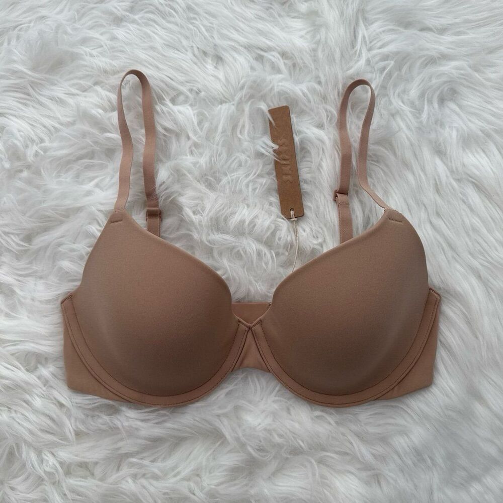 Skims Fits Everybody T-shirt Bra Clay Size 32C